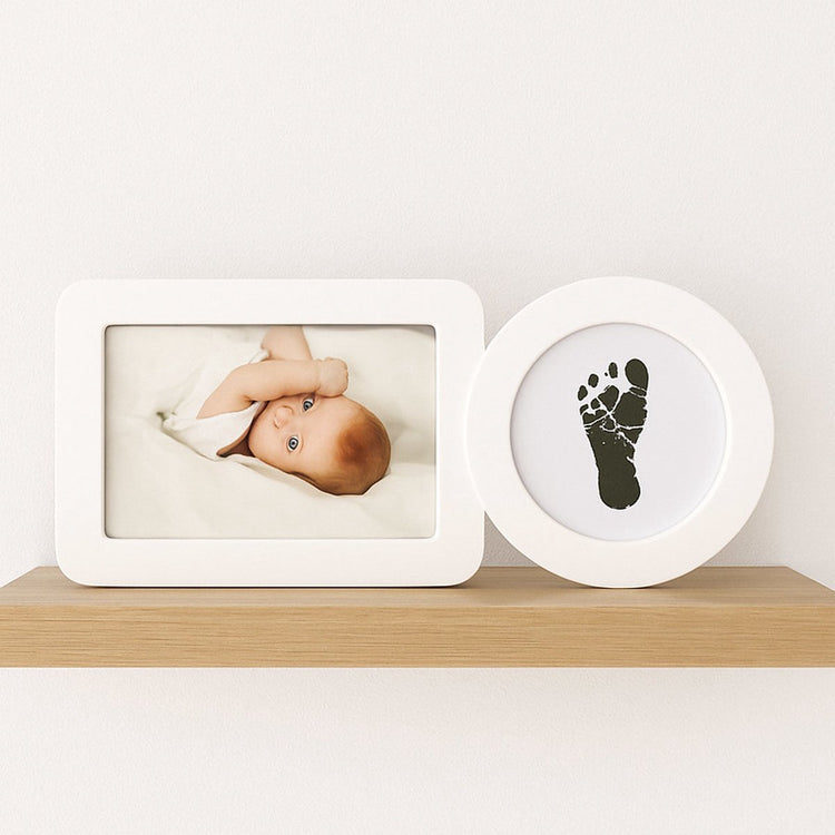 Happy hand - cadre empreinte de main de bébé sans encre - cadre photo sans encre avec compartiment photo - avec tampon sans encre - nettoyage en toute sécurité pour les nouveau-nés - design moderne blanc 30×13×3 cm - cadeau de maternité parfait