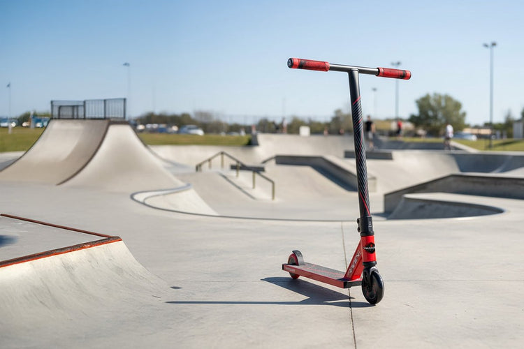 Trottinette freestyle Madd gear - mg1 rouge - à partir de 5 ans ou 110 cm - deck pro ultra léger - roues 100 mm - parfait pour débuter
