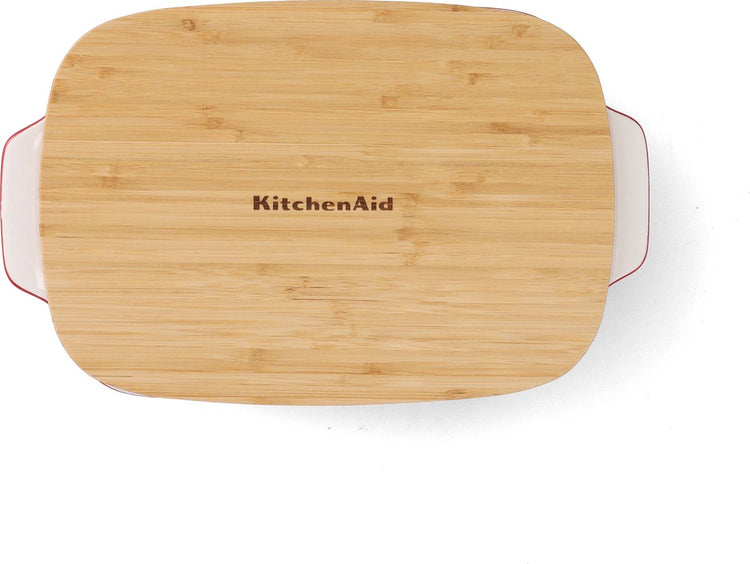 Plat à pâtisserie Kitchenaid avec couvercle en bambou - grand : 3,8 l - passe au micro-ondes et au four jusqu'à 260°c sans couvercle - rouge empereur