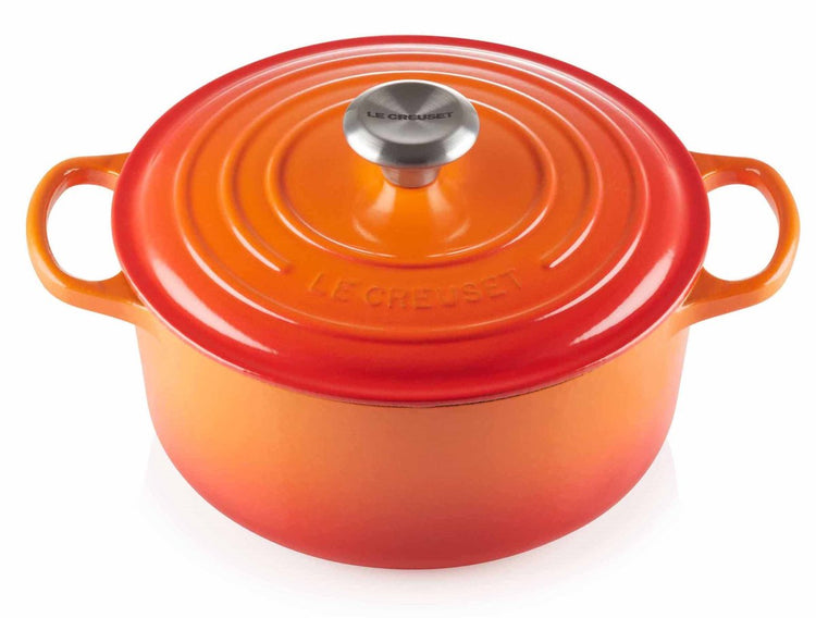 Cocotte signature Le Creuset rouge orangé – ø 26 cm 5,3 litres – grande cocotte ronde en fonte – pour les repas de famille, mijotés ou mijotés – design orange emblématique – durable, résistante à la chaleur et adaptée au four et à l'induction