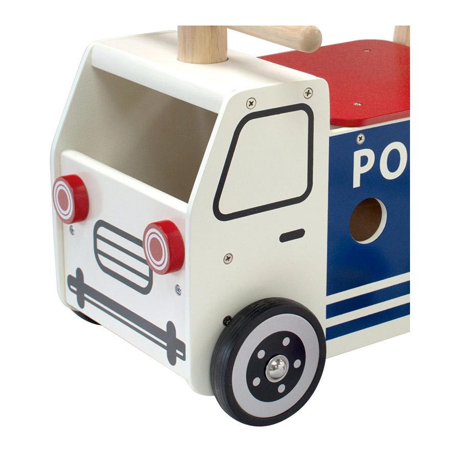 Je suis la police de la voiture de poussée des jouets