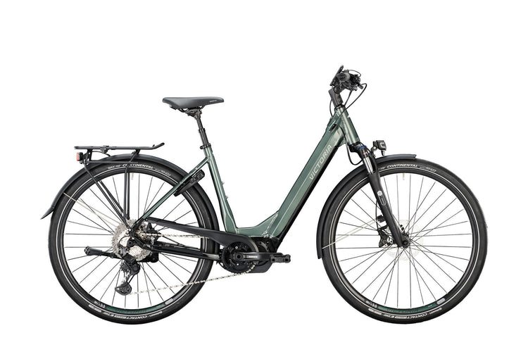 Vélo de trekking électrique Victoria etouring 12.9 mod. 22 victoires en vélo électrique. visite électronique. 12,9 28 50 vague 11sp vert