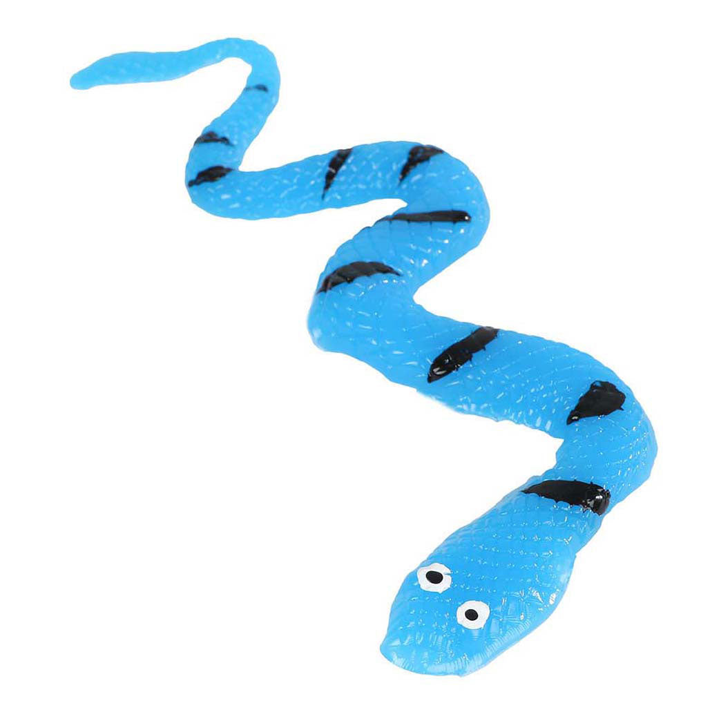 Serpents collants d’expédition dans la jungle