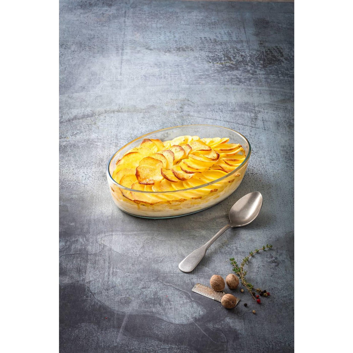Plat de cuisson en Pyrex ovale 30x21cm. verre 2l