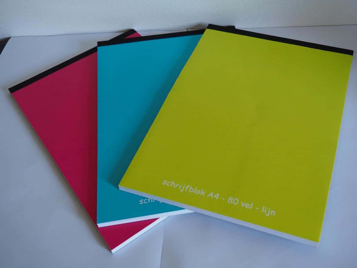 Van der Doelen 9 A4 Blocs d'écriture en 3 couleurs différentes