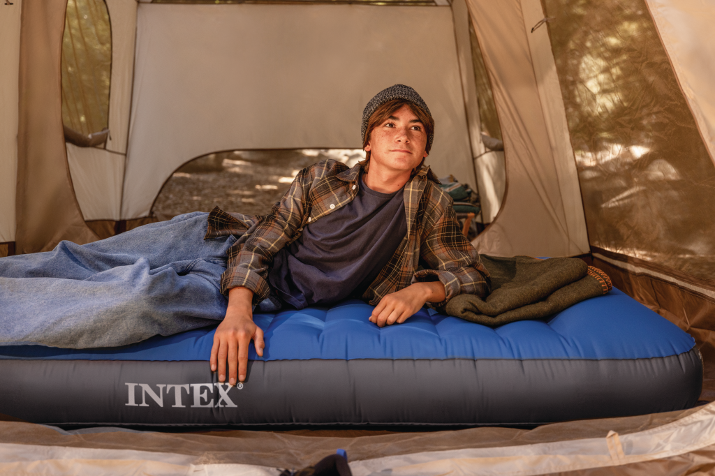 Matelas de camping Intex Truaire avec une pompe USB Single