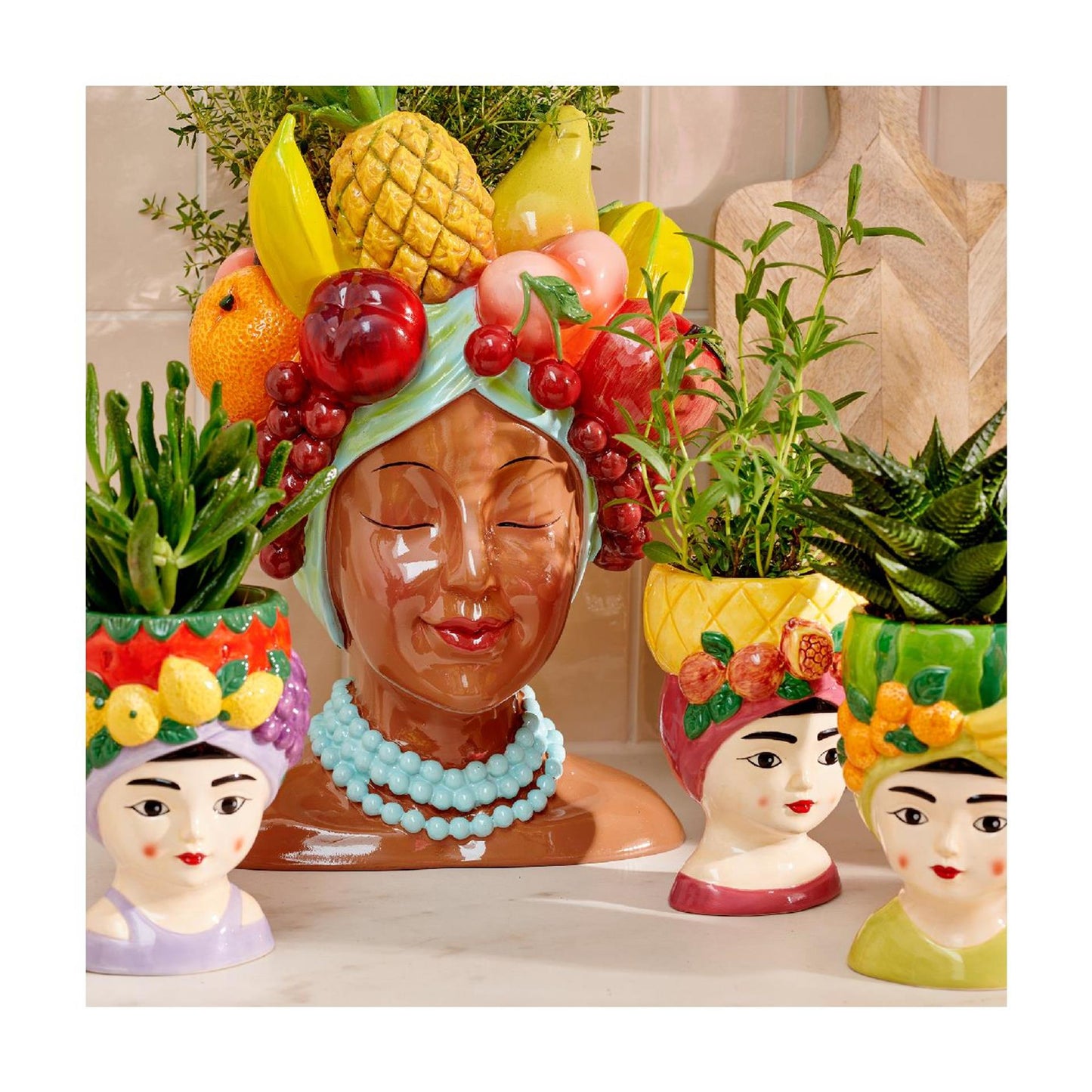 Decoris pot de fleur femme avec fruits 8,5x8,5x13,5cm