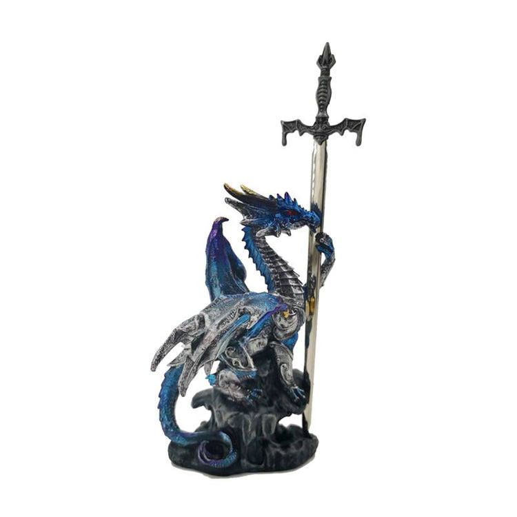 Dark Legend Protector of the Night Dragon avec épée