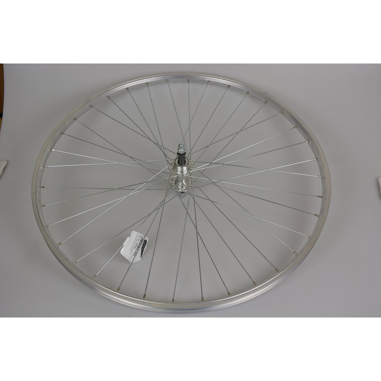 Roue arrière 27-15 8-11 4 630 Pawn Alu Rim