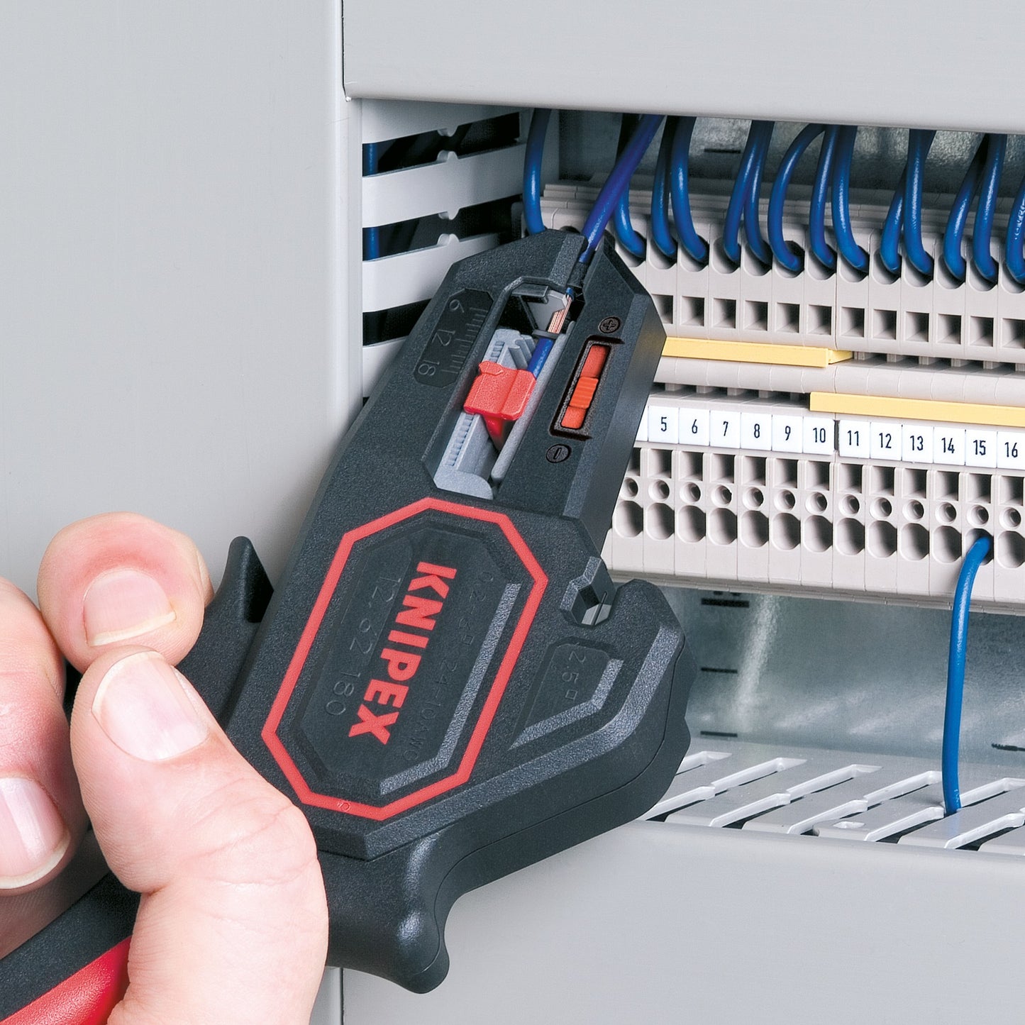Dénudeur d'isolant Cyclus pour 0,2-6,0mm -