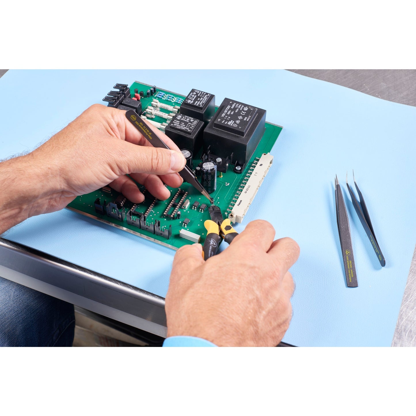 Wiha SMD PCINCED Set professionnel ESD