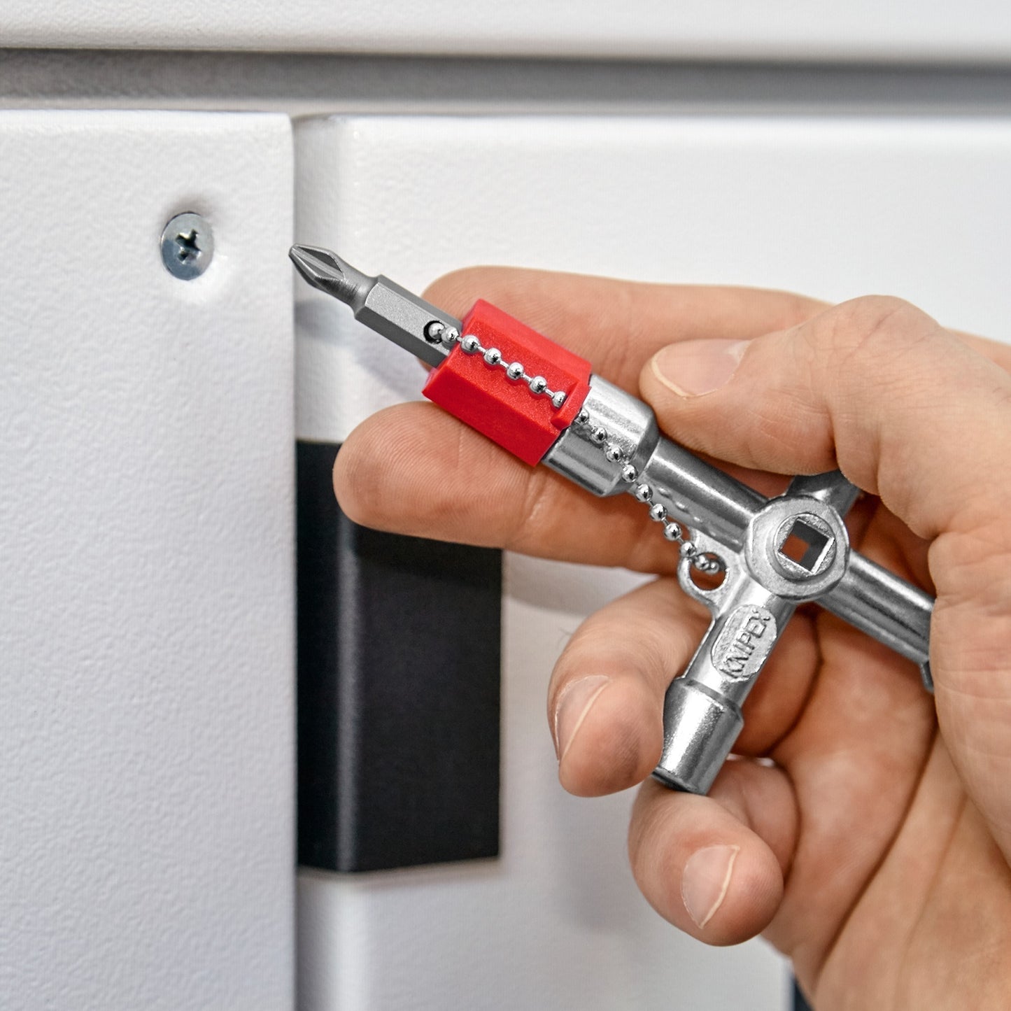Clés d'armoire de commutation Knipex 001103