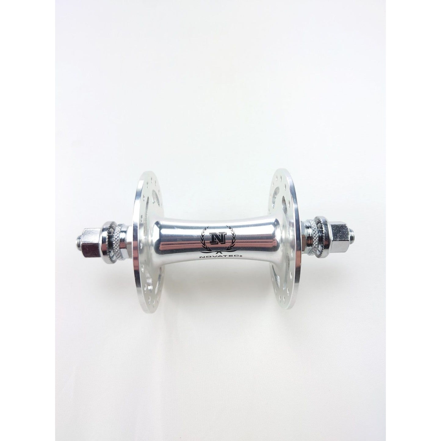 Novatec Hub derrière Silver 36-Hole