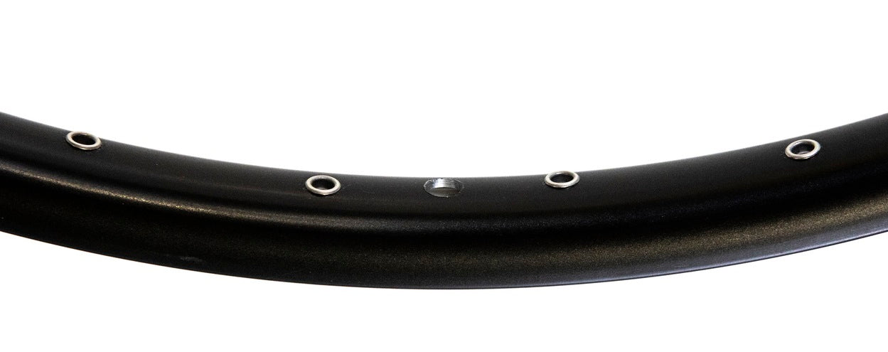 RIM 650 28 pouces non rayés 36gts noir