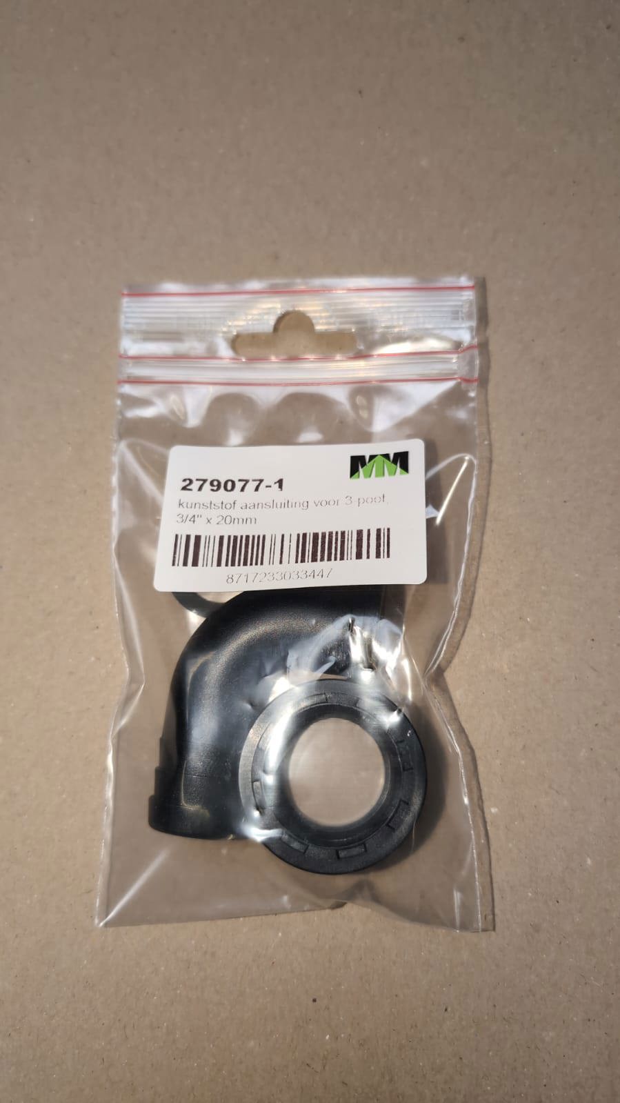 Produits connexion plastique pour 3 pieds 34 x 20mm