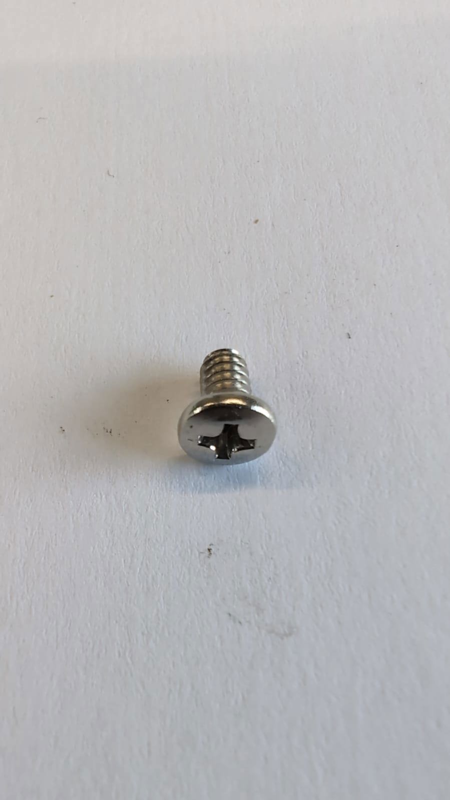 Vis Oster pour tête de rasage dorée a 5