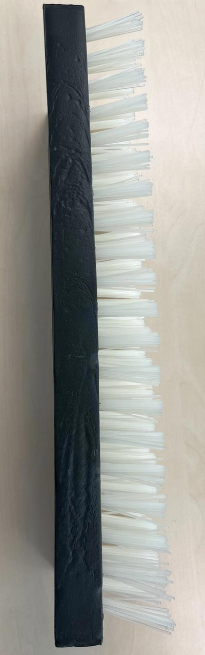 Brosse à mollets nylon blanc 4cm 45x15cm