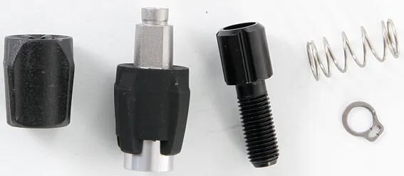 Sram adj.sre