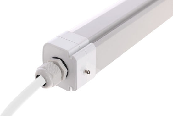 Tube LED résistant à l'humidité slimline 45w 150cm