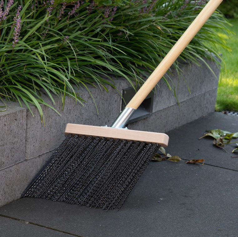 Produits balai à gouttières 28cm nylon noir
