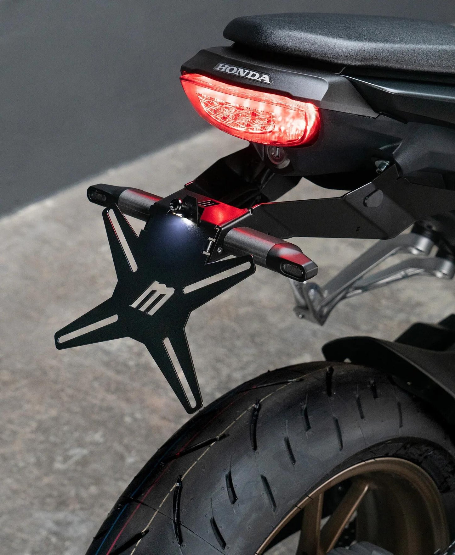 Carters de plaques d'immatriculation du motoïsme MI Honda CB125R