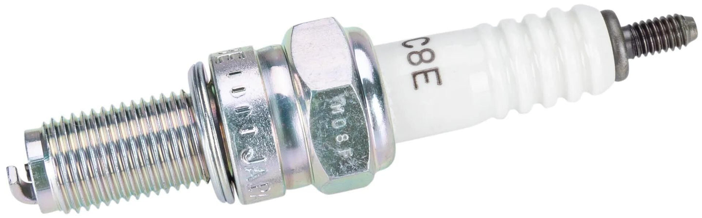 Standard C8E de la bougie d'allumage NGK