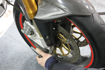 BikeService Montgwrkz Axles BST F Oehlins 25 mm