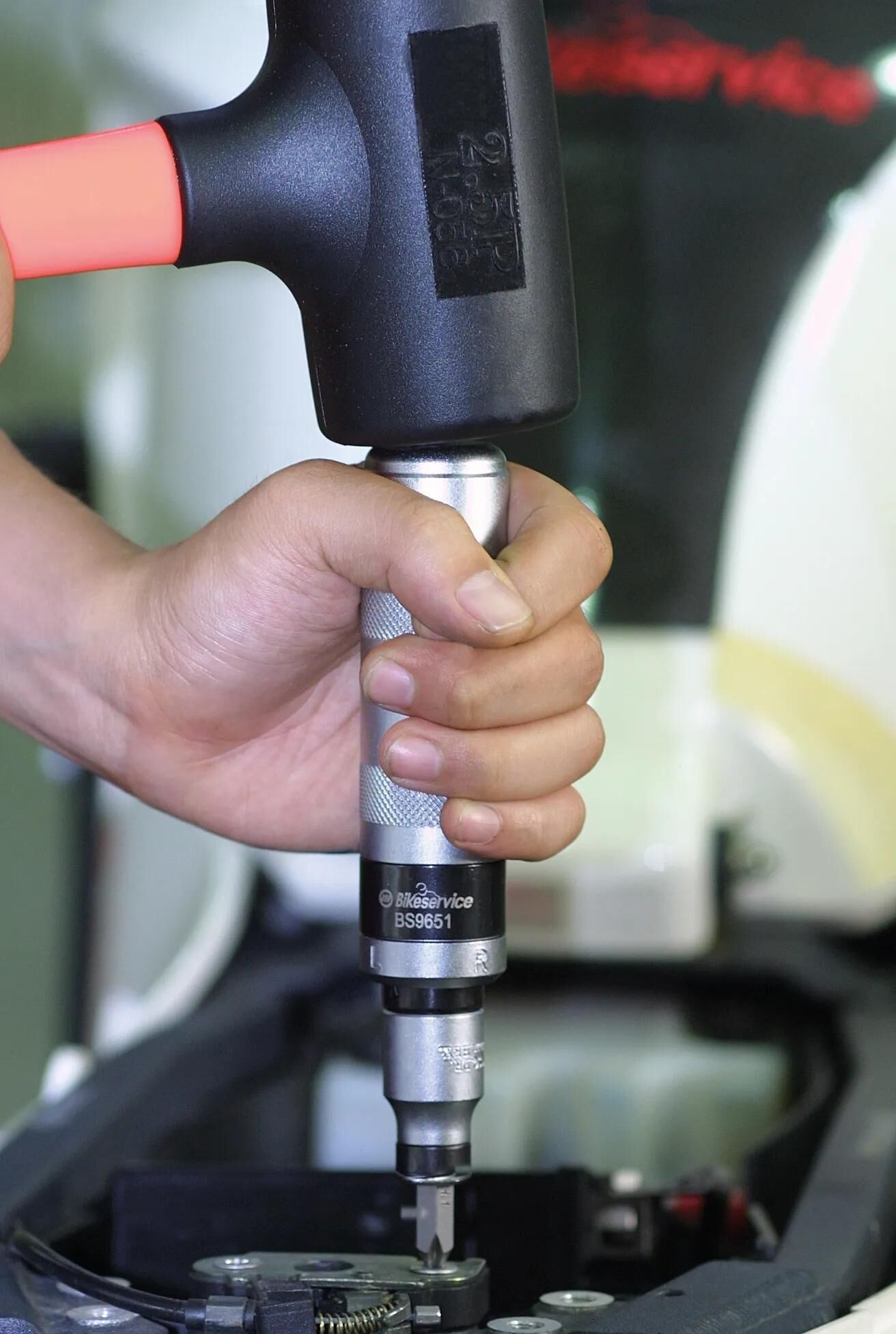 Tournevis de bataille du service de vélo