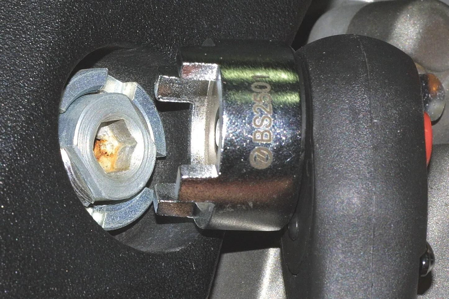 Bikéservice Key Nut BST 4pin 30mm