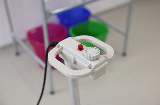 Chauffe-lait pour veaux avec poignée thermostatique