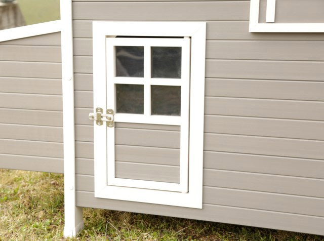 Poulailler eco stable en plastique barney