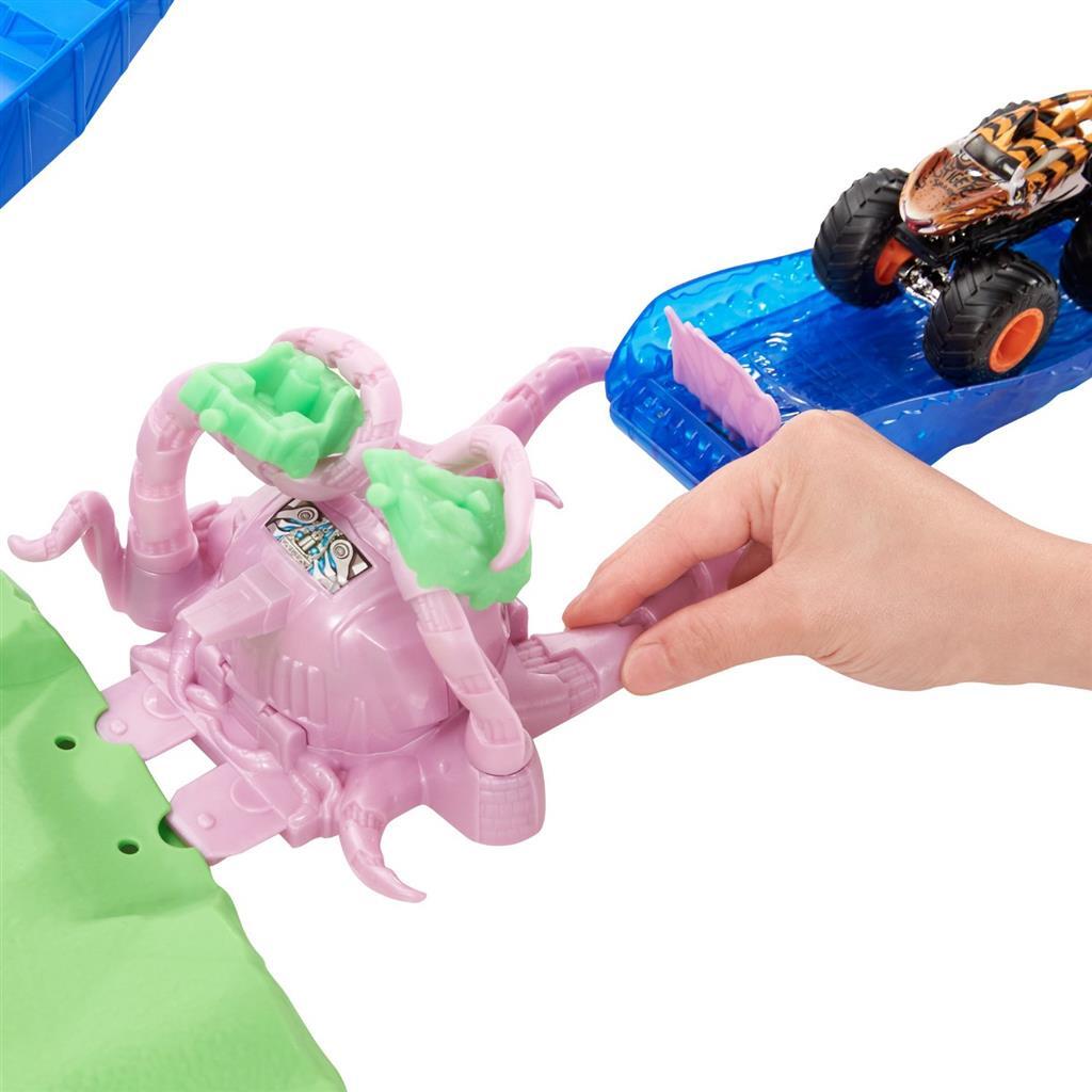 Hot Wheels Monster Trucks T-Rex Volcano Arena