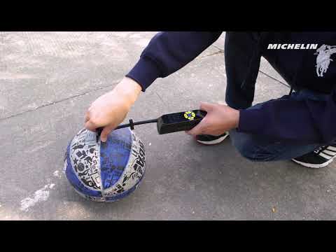 Display Michelin avec mini-compresseur de batterie (6)