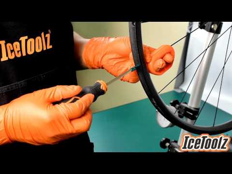 IceToolz Clé à rayons 12D3 pour 3,6 mm (écrous carrés)