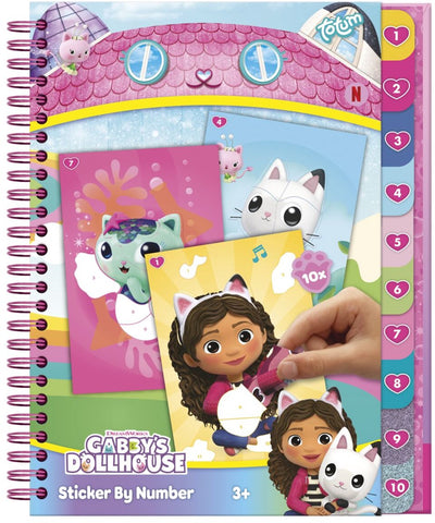 Livret de puzzles d'autocollants pour maison de poupée de Totum Gabby comprenant des pages à colorier, un livre de vacances, 10 puzzles d'autocollants - autocollants par numéro, livre d'activités de vacances, maison de poupée de Gabby