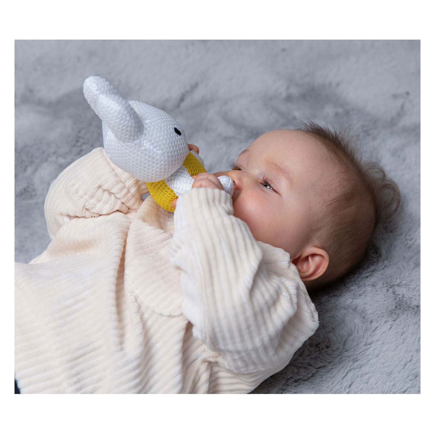 Figurine de bain en tissu Miffy 15 cm