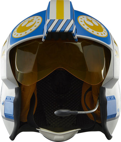 Hasbro Star Wars : Le casque électronique Mandalorian Black Series Carson Teva