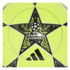 Le ballon de football de la ligue des champions adi - jaune