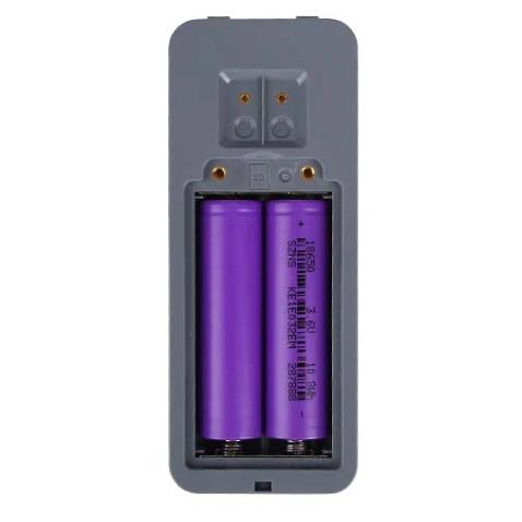 WOX R18650 est un ensemble de 2 morceaux de batteries lithium-ion rechargeables de type 18650