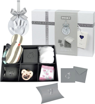 Kit décoration Dooky – main et empreinte de bébé en argile avec boîte à souvenirs – doux pour la peau facile à réaliser – maternité ou cadeau