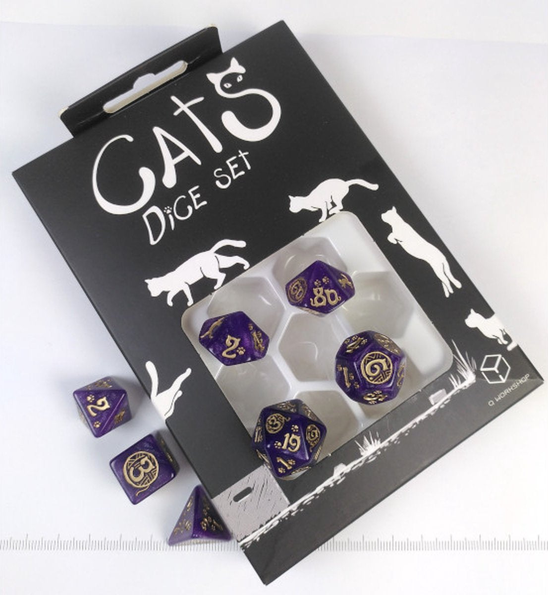 Jeu de dés pour chats Q-workshop - purrito