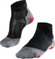 Falke ru5 chaussettes de course courtes en matériau fonctionnel anti-ampoules femme noir - taille 37-38
