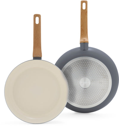 Greenpan essence set de poêles 2 pièces - 26 30 cm - revêtement antiadhésif sans PFA - set de poêles à induction - poêle en céramique - passe au four jusqu'à 160°c - poignées effet bois - poignées froides - gris