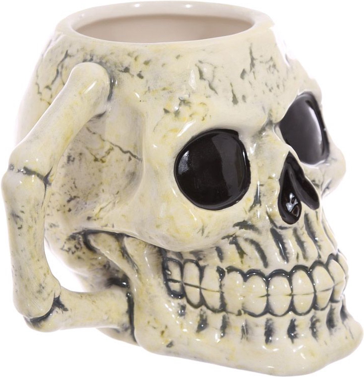 Vieille tasse en céramique formée du crâne
