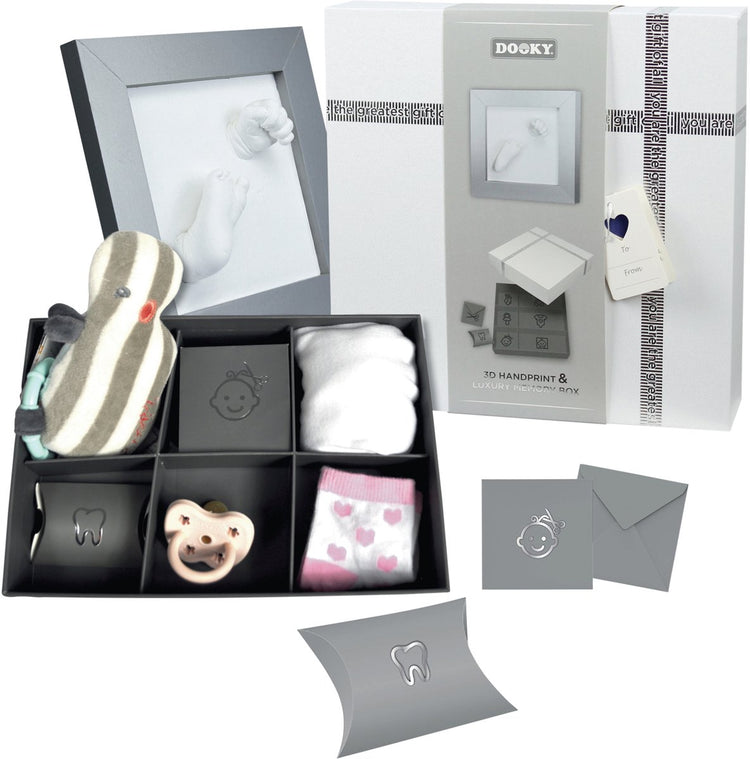 Dooky® cadre 3D mains et empreintes de bébé dooky avec boîte à souvenirs – impression photo et plâtre – doux pour la peau, facile à réaliser – maternité ou cadeau