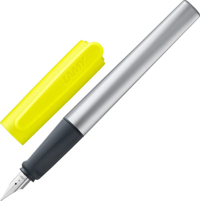 Stylo plume Lamy nexx jaune fluo - avec grip antidérapant plume en acier poli en ligne a - corps triangulaire en aluminium - avec cartouche d'abat-jour t 10 bleu
