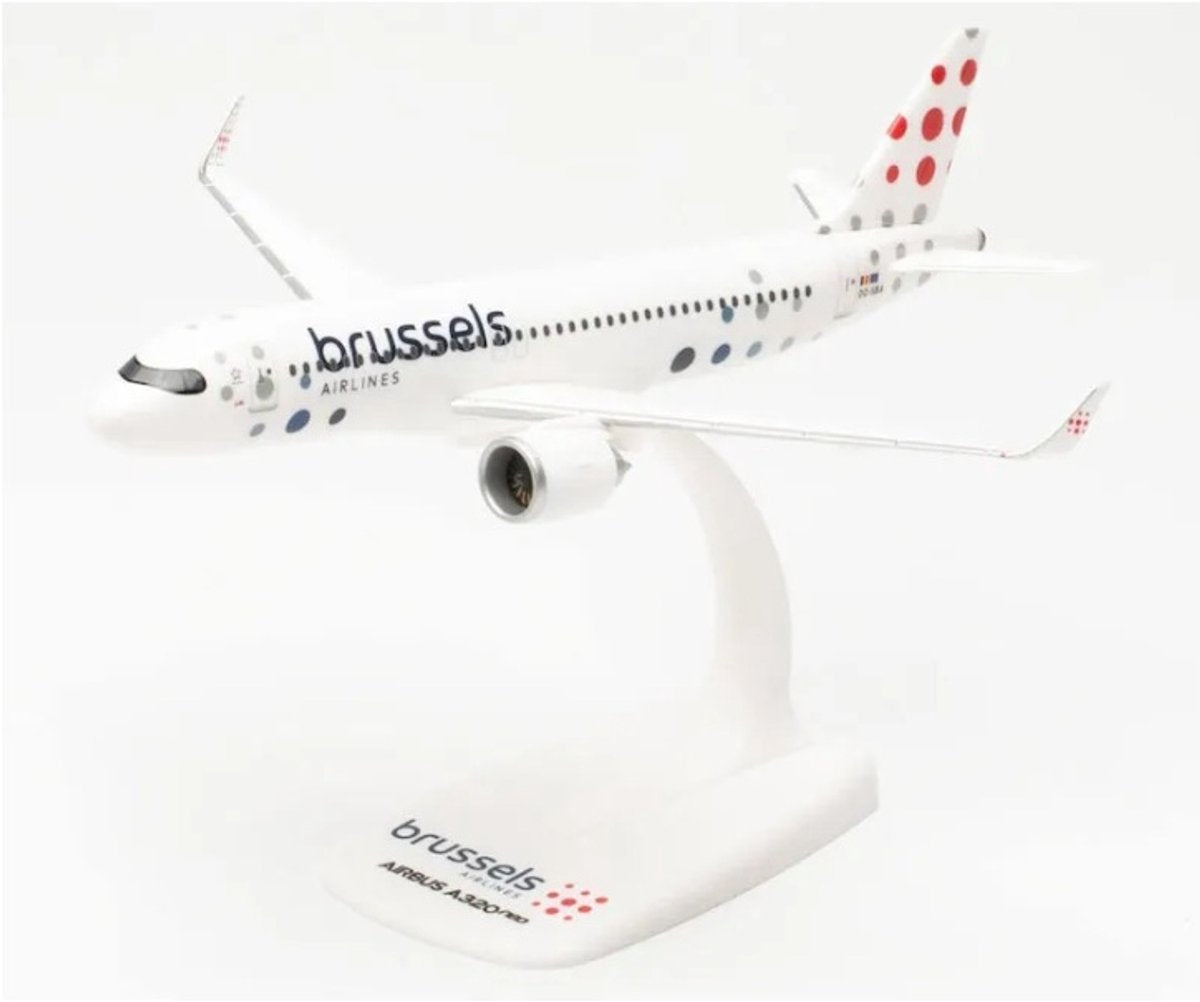 Herpa airbus a320neo bruxelles compagnies aériennes (b)