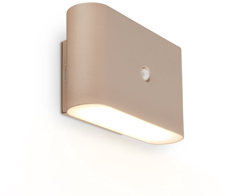 Briloner chet – applique LED rechargeable – sans perçage électrique – avec détecteur de mouvement – lumière blanc chaud – avec tampon adhésif – beige – 16 x 9,5 x 6,5 cm