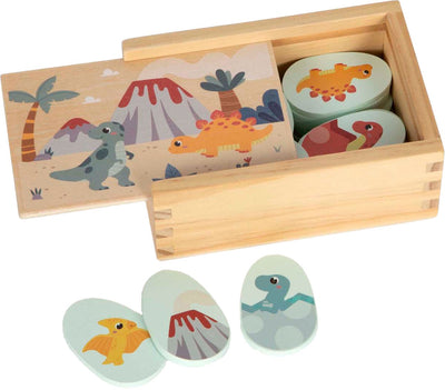 Jeu de mémo en bois à petit pied dans la boîte de stockage