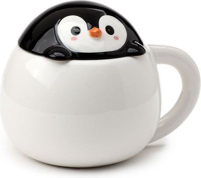 Tasse en céramique formée de pingouin